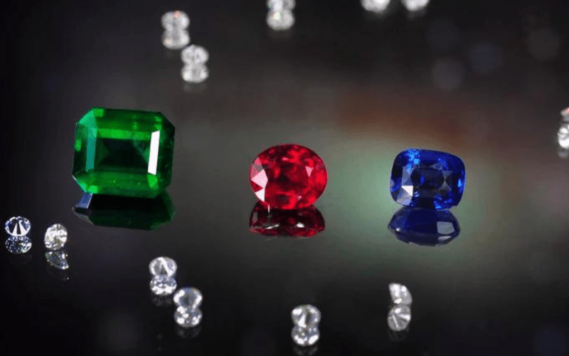 Introduction to Emerald (Grandmother Green) - Infinite Gems Limited