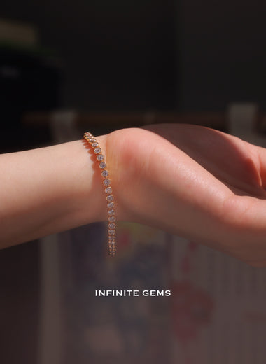 Round Lab Diamond Tennis Bracelet - Bezel Setting - Infinite Gems Limited