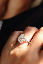 Oval Shape Ring - Pear Side Stone 3 Stone Setting