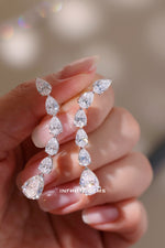 Pear Lab Diamond Graduated Earrings - Drop Setting
